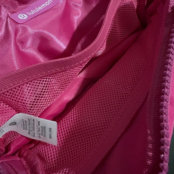 Lululemon Athletica Fuchsia Pouch - Picture 5 of 5